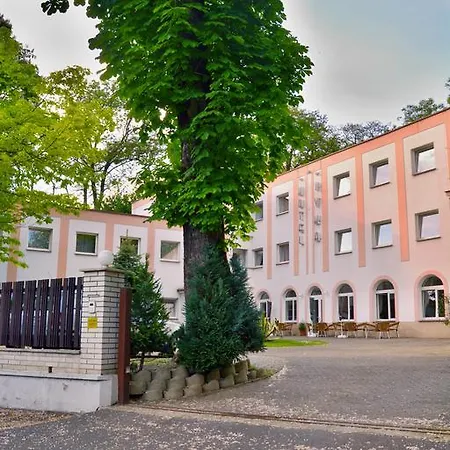 Hotell Ivka 3*